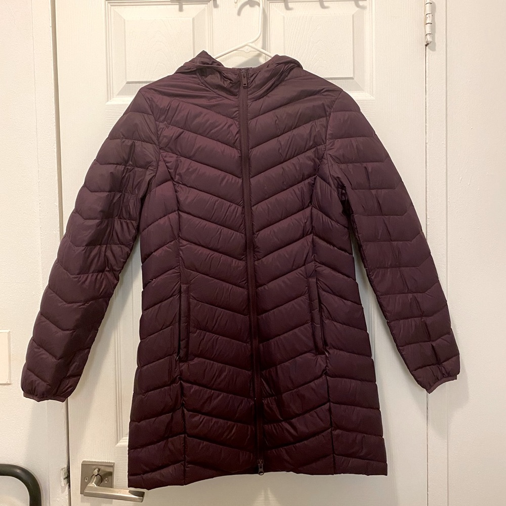 Marks and Spencer light weight puffer jacket in dark grape color